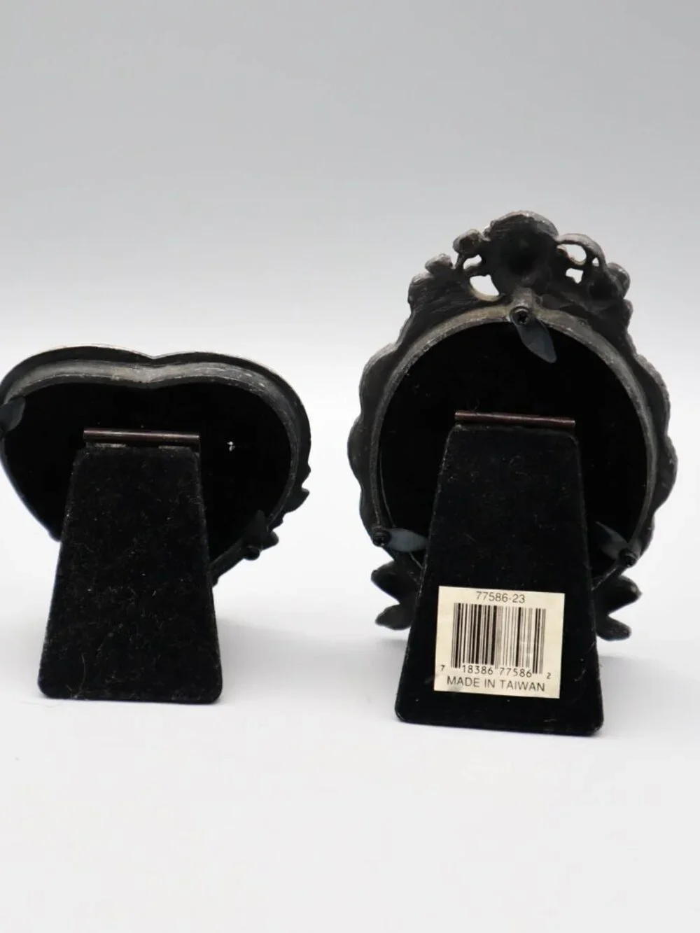 Set of 2 Small Pewter Picture Frames Floral Rose Design Oval & Heart Cottagecore